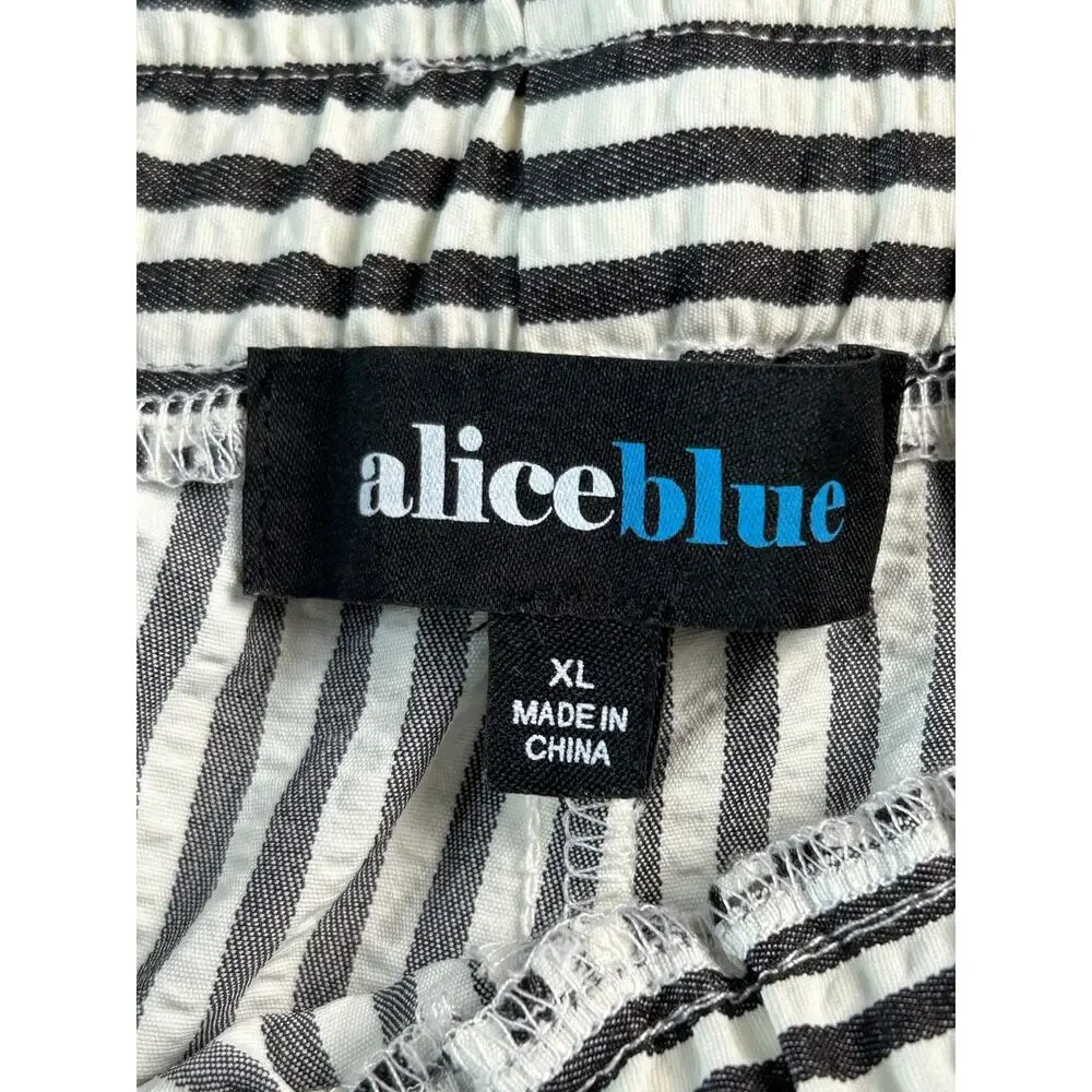 Alice Blue WMS XL Black& WT Striped Pull On Shorts Elastic Waist NWT Lightweight - Picture 3 of 6